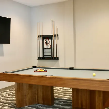 Staybridge Suites Long Beach-3